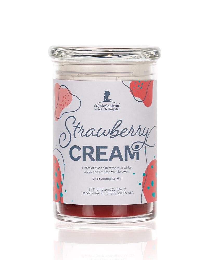 Strawberry Cream 24 oz Scented Candle with Glass Lid